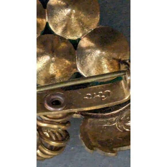 Vintage Coro Grape Cluster Brooch With Gold Leaves & Green Beads vineyard - Picture 4 of 7
